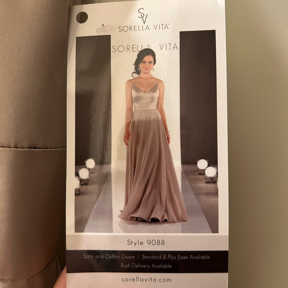 Prom/ball gown